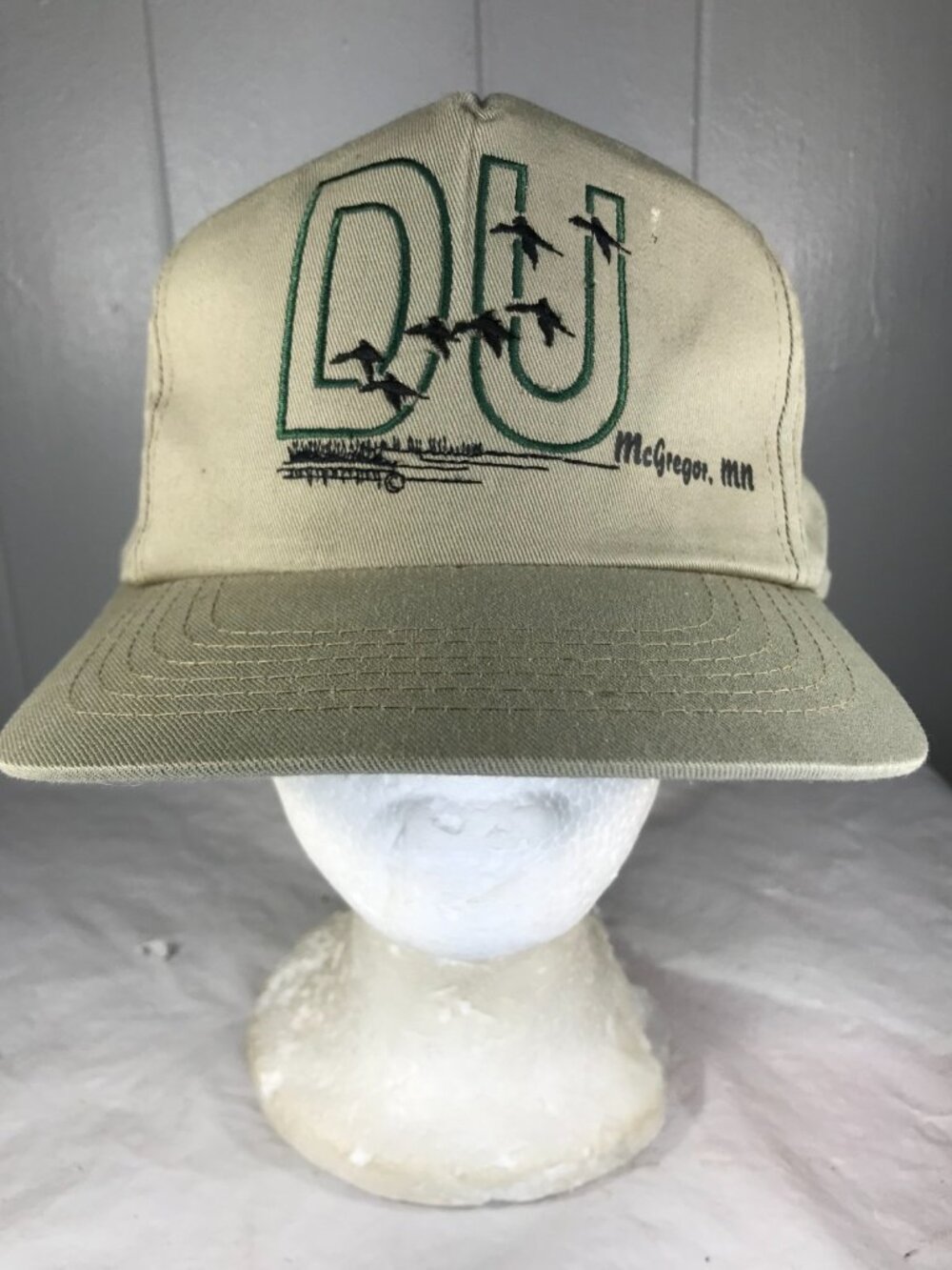 Vtg Ducks Unlimited Hunting Duck Beige Mcgregor MN Snapback Hat Cap Embroidered